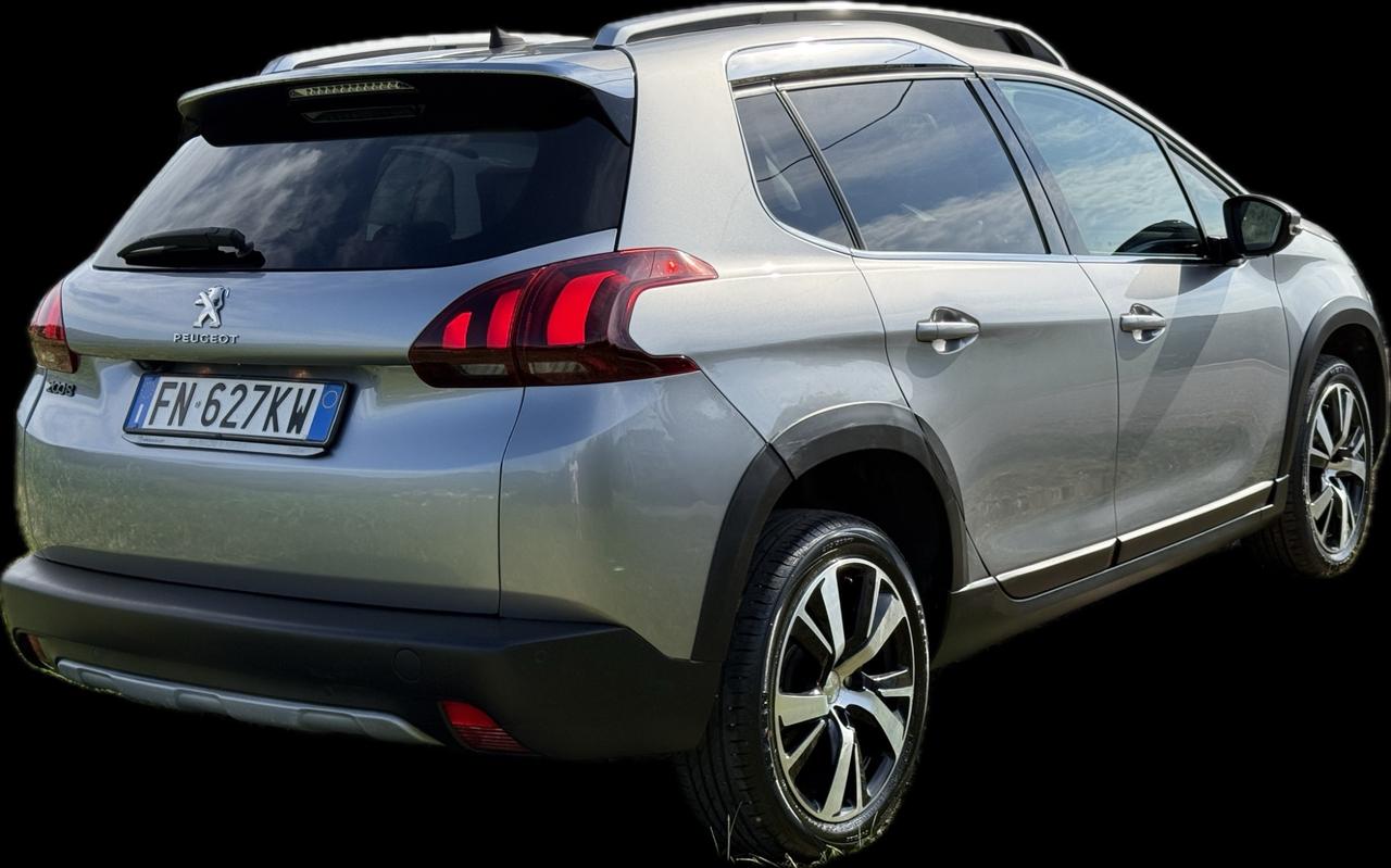 Peugeot 2008 1.2 Turbo Benzina 110 cv EURO 6B NEOPATENTATI