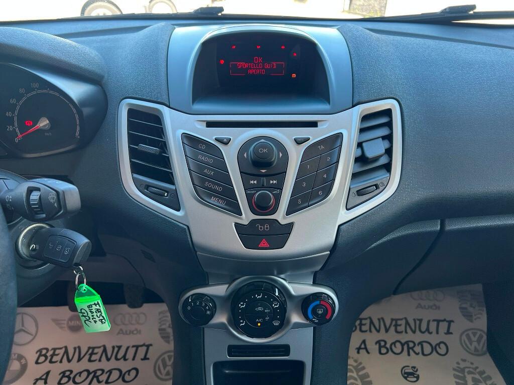 Ford Fiesta 5P Trend 1.4 Benzina/Gpl della Casa Euro 5B