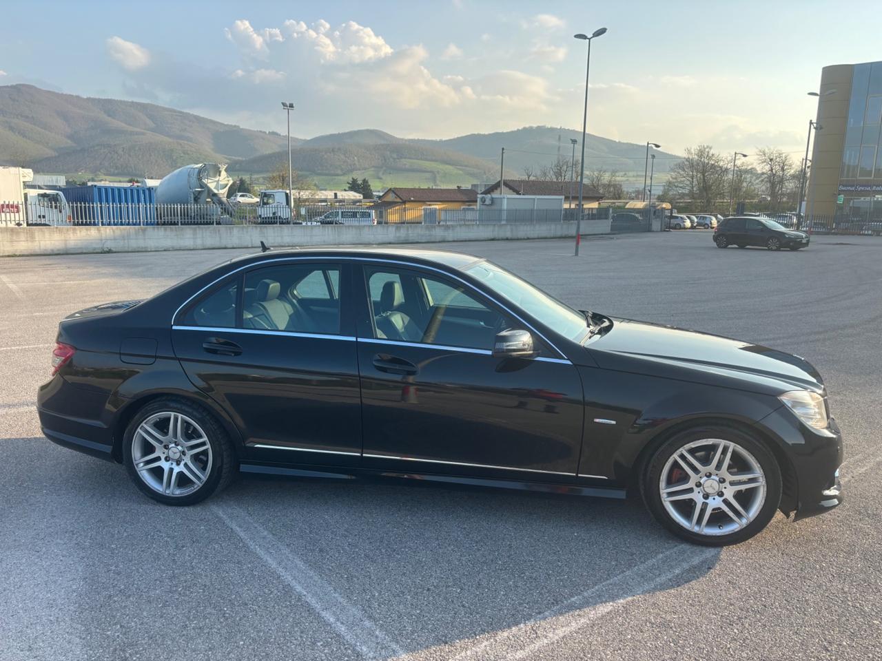 Mercedes-benz C 220 CDI Avantgarde AMG