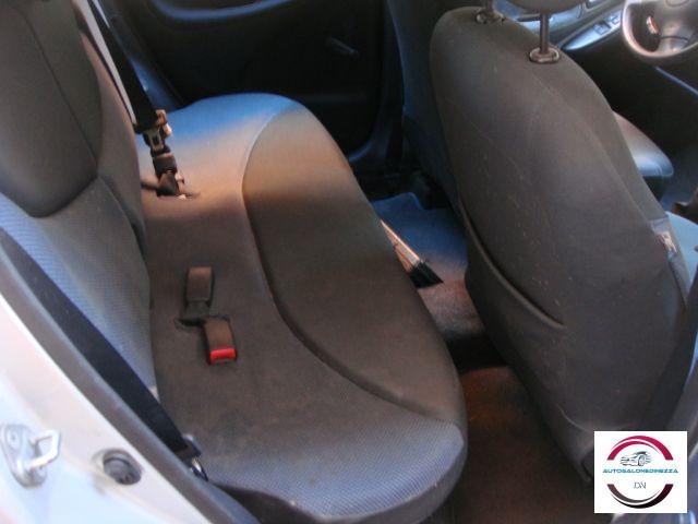 TOYOTA - Yaris - 16V 5 porte Expo Clima