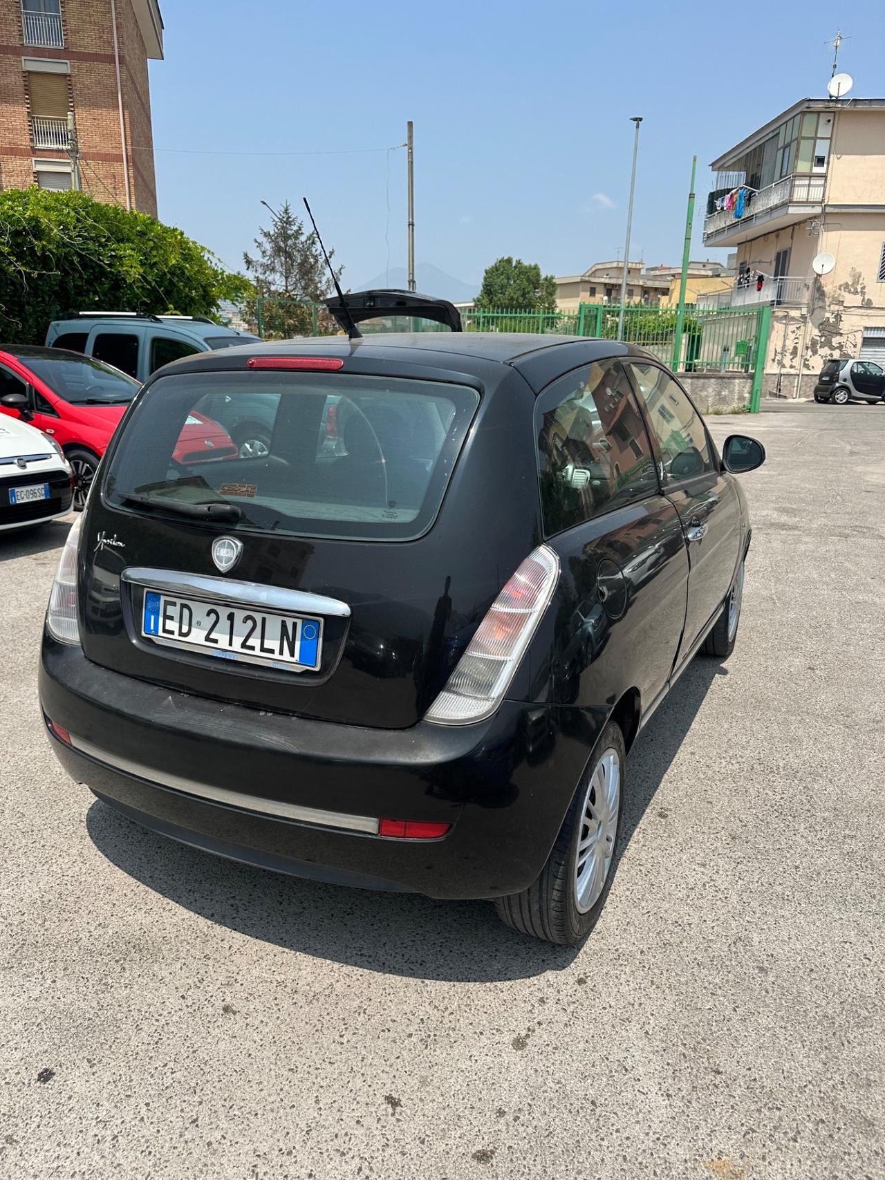 Lancia Ypsilon 1.2 69 CV Elle
