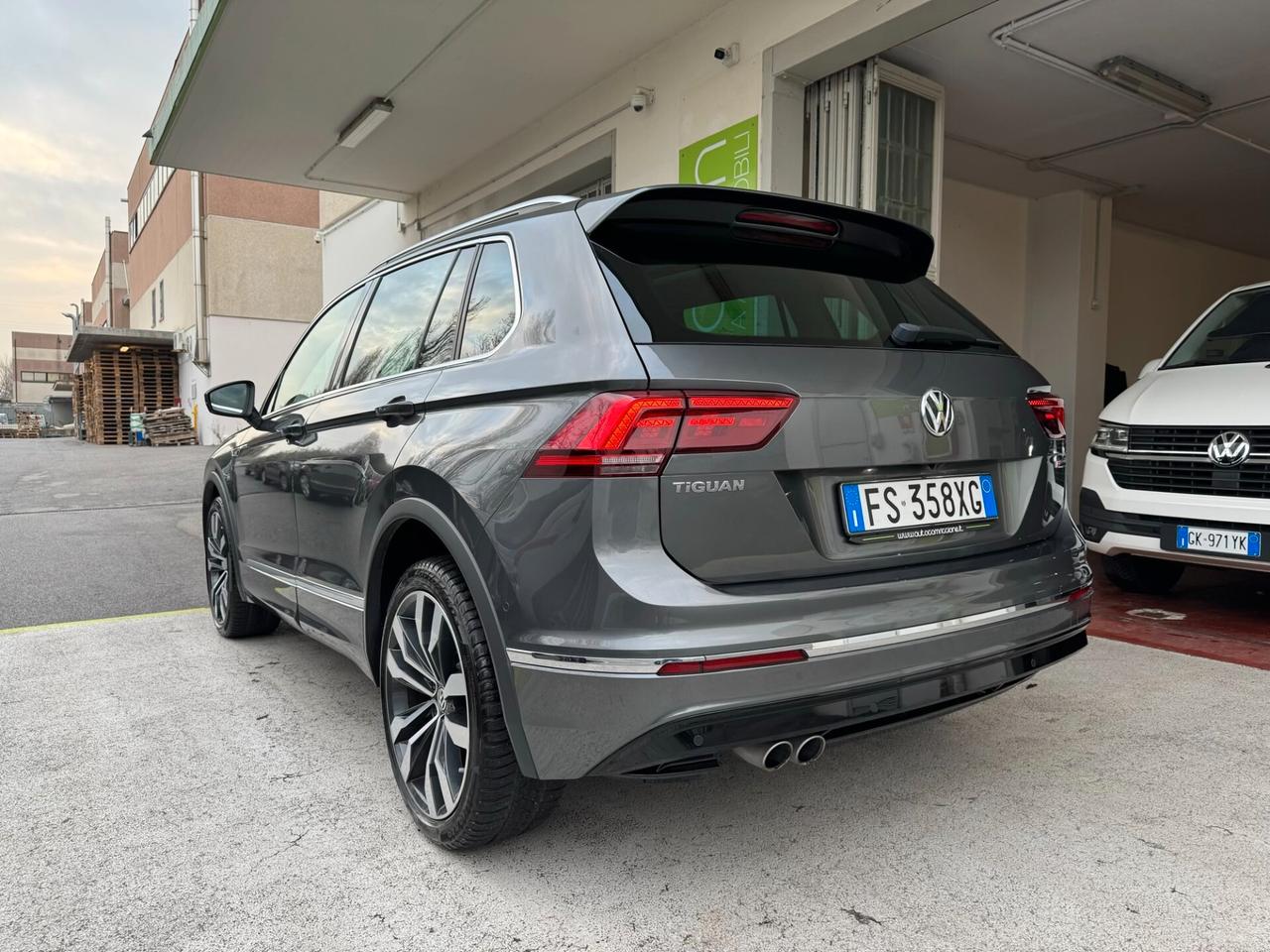 Volkswagen Tiguan 2.0tdi DSG R-Line 4M GARANZIA24M