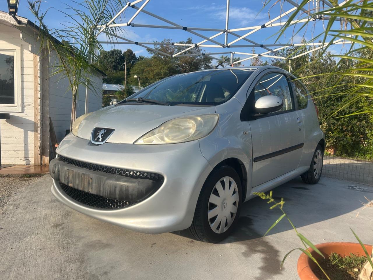 Peugeot 107 1.4 HDi 3p. Plaisir