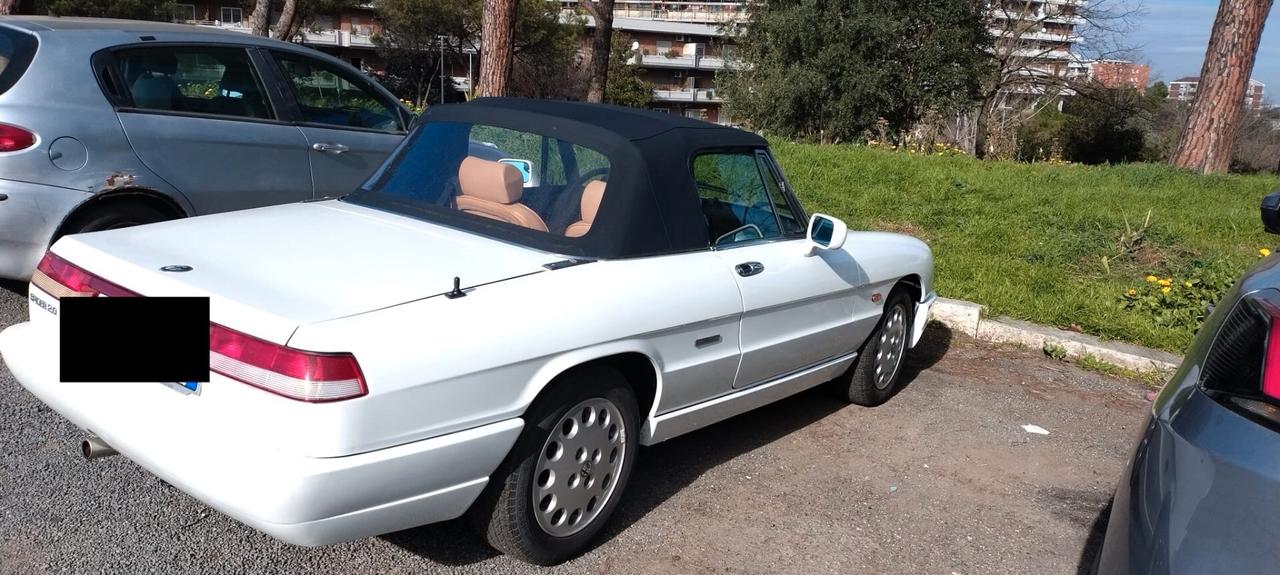 Alfa Romeo Spider 2.0i cat