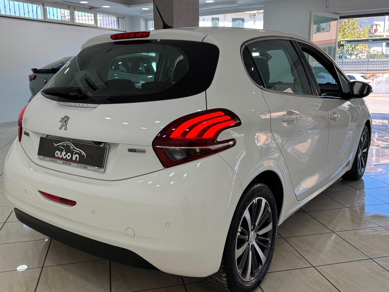 Peugeot 208 1.2 82cv 5 porte Allure