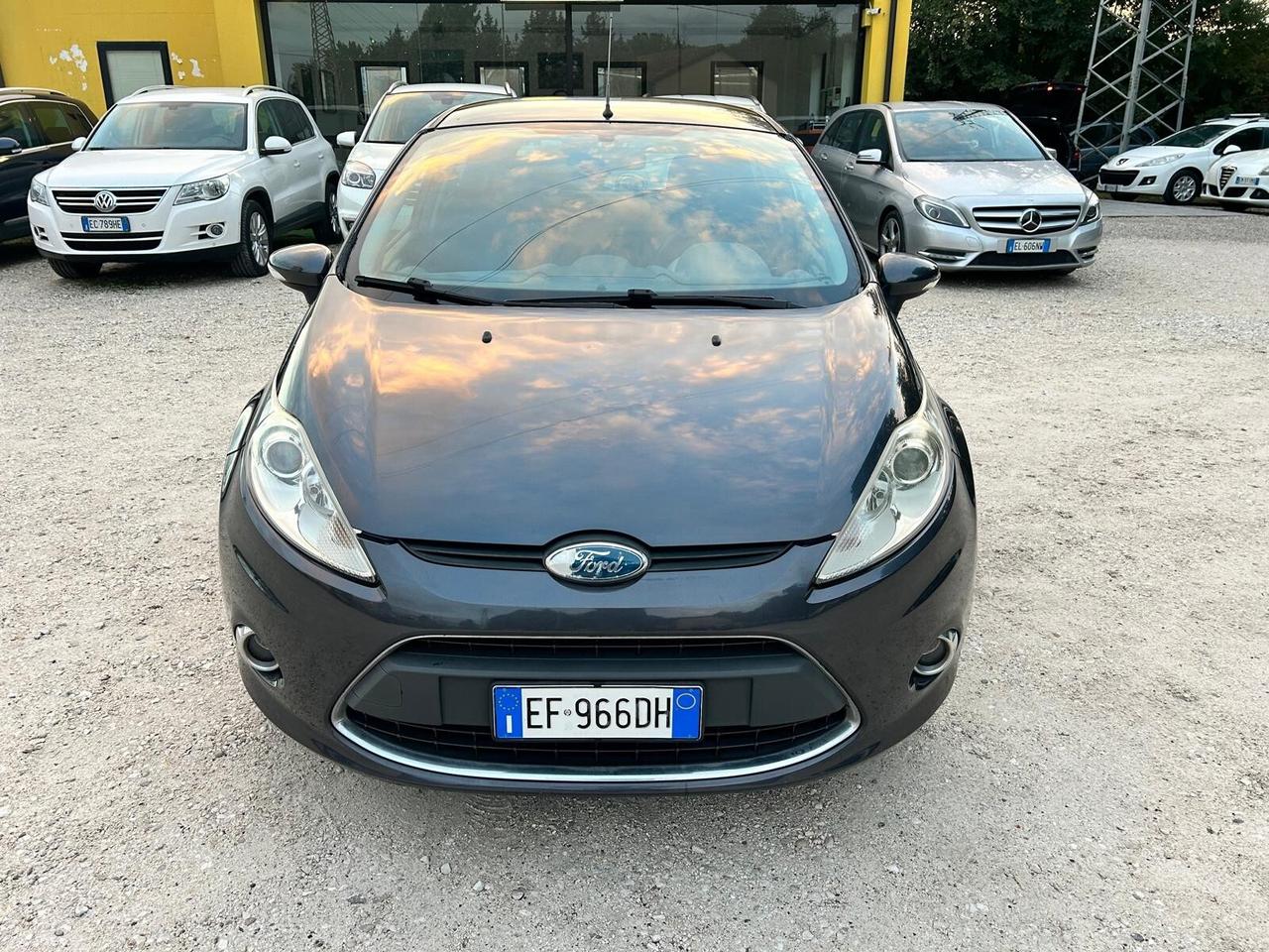 FORD FIESTA 1.2 82CV TITANIUM UNICO PROPRIETARIO