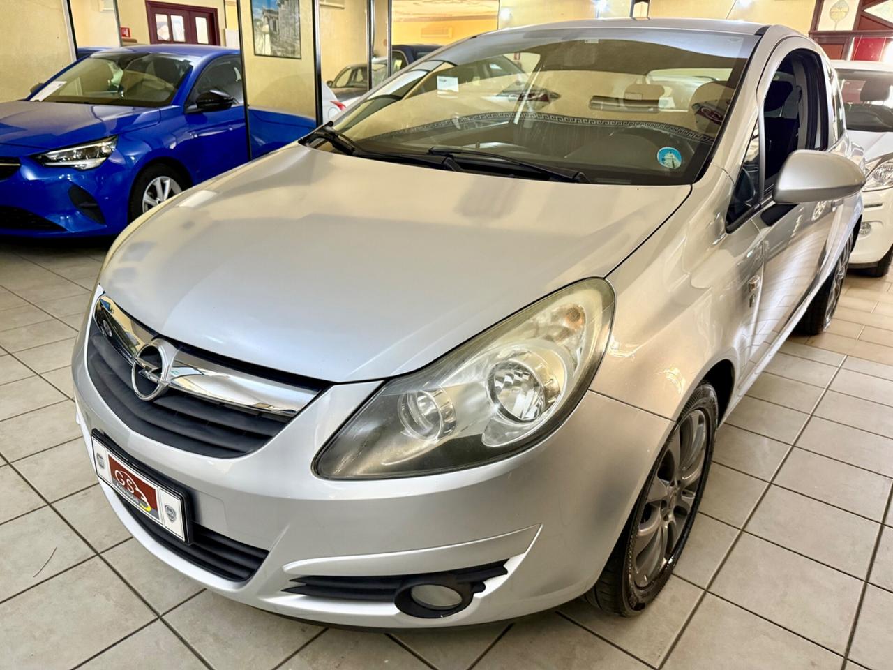 Opel Corsa 1.2 3 porte Edition