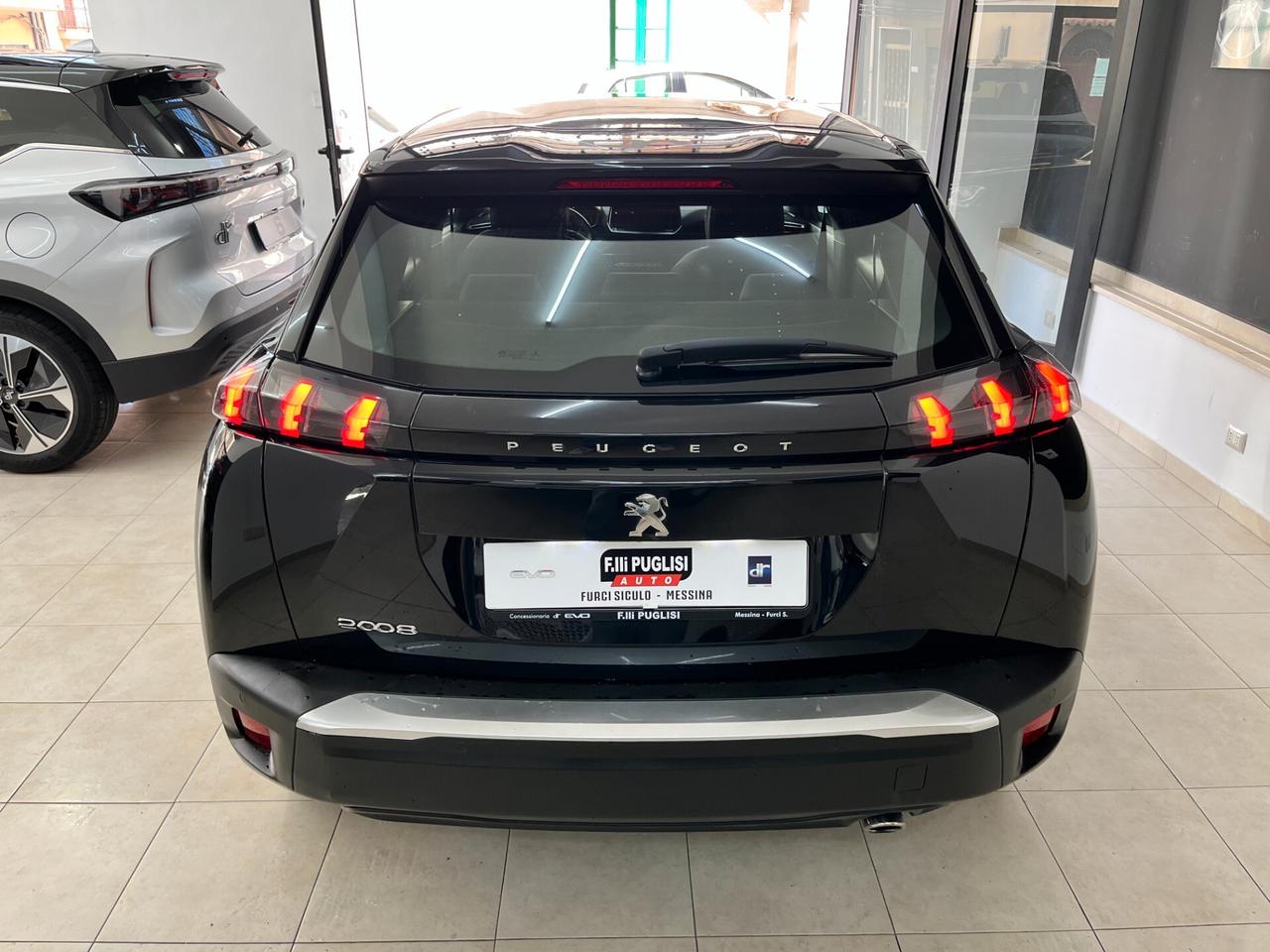 Peugeot 2008 BlueHDi Active Pack KM 74.900 - 2021