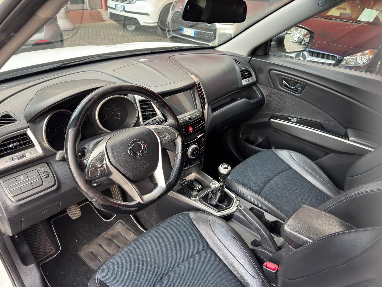 Ssangyong Tivoli 1.6 2WD ADATTA A NEOPATENTATI