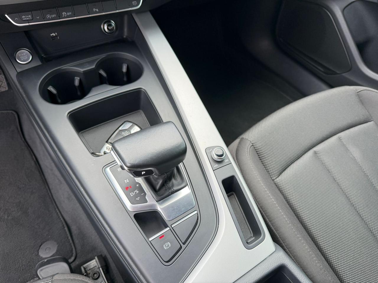 Audi A4 Avant 35 TDI S tronic Business Sport