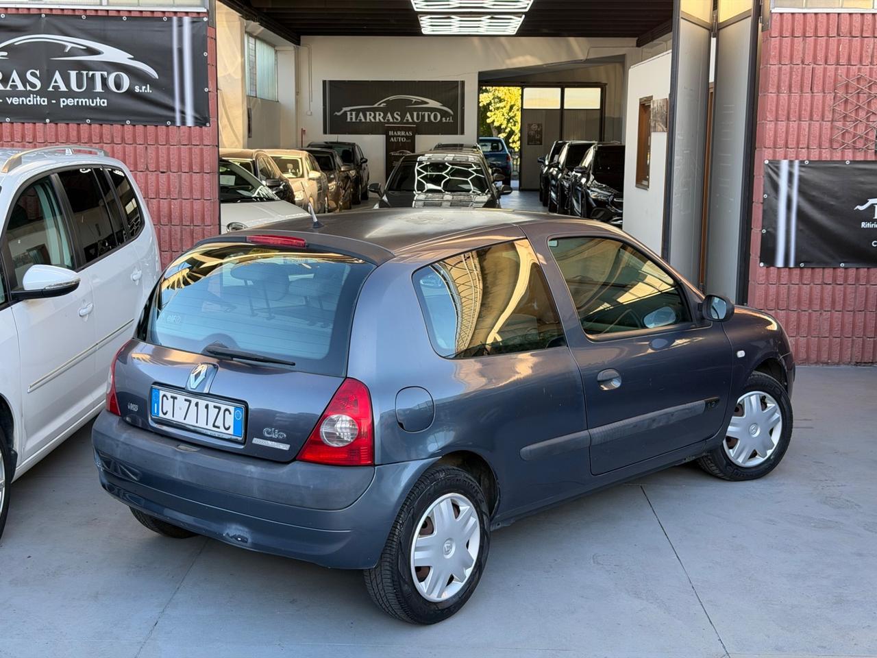 Renault Clio 1.2 cat 3 porte Confort Authentique