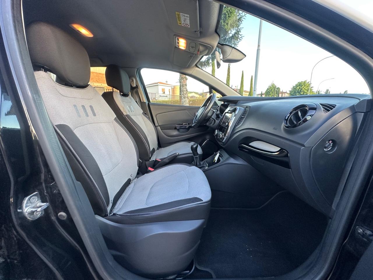 Renault Captur 1.5 dCi OK NEOPATENTATI