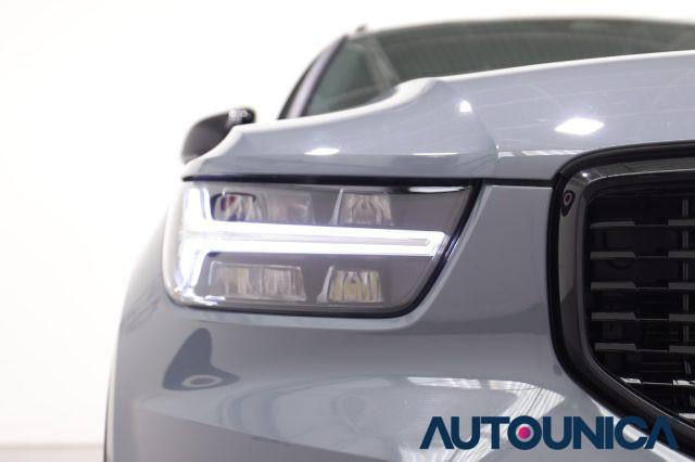 VOLVO XC40 T5 RECHARGE PLUG-IN HYBRID R-DESIGN