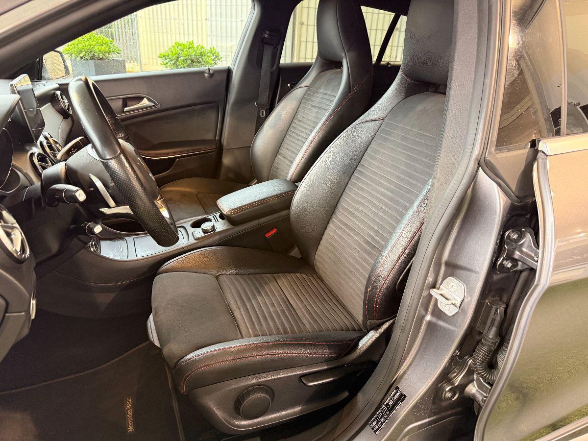 MERCEDES - Classe CLA Shooting Brake 200 d Premium Dark Night auto