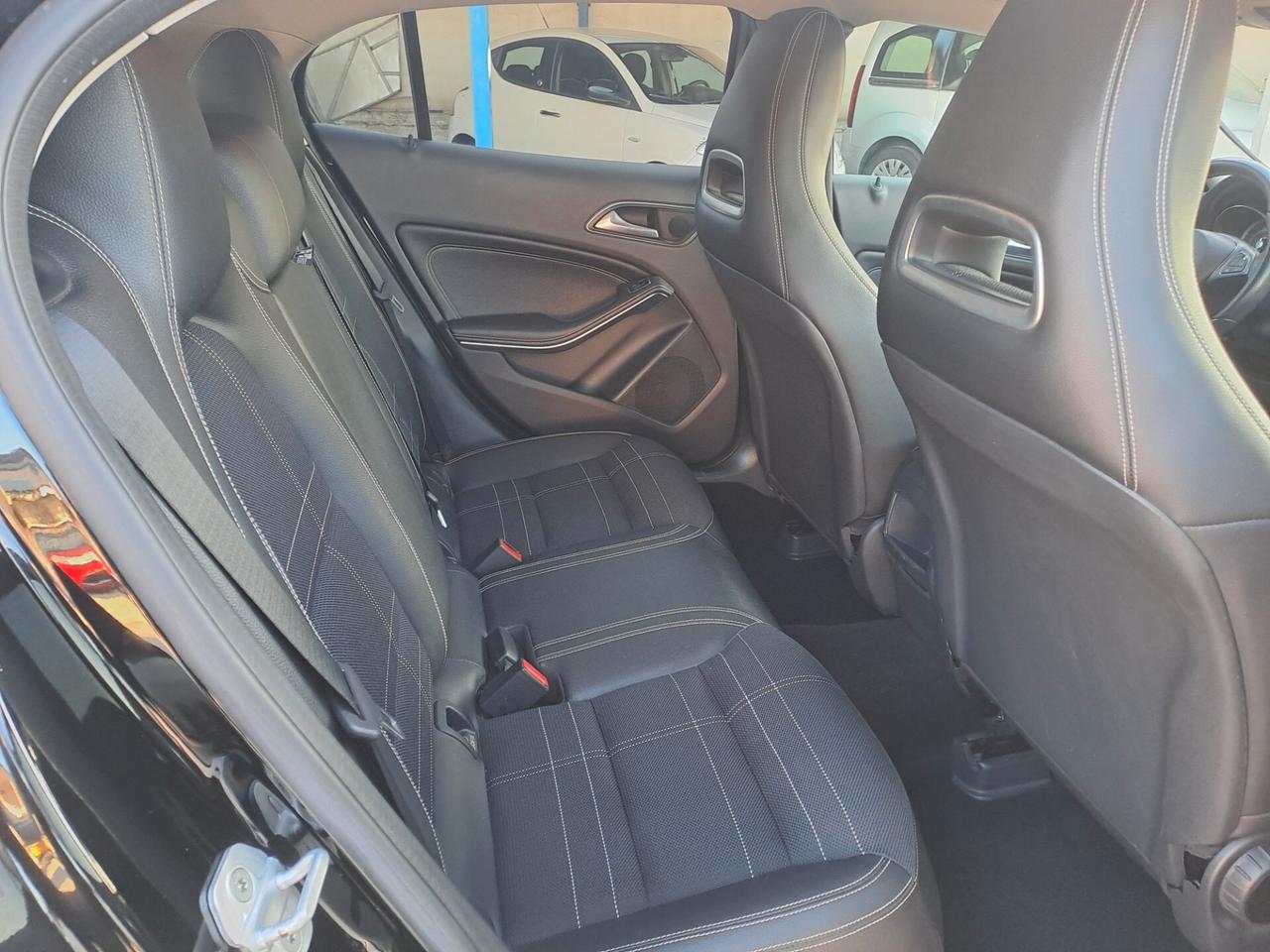 Mercedes-benz GLA 180 d Sport nord italia