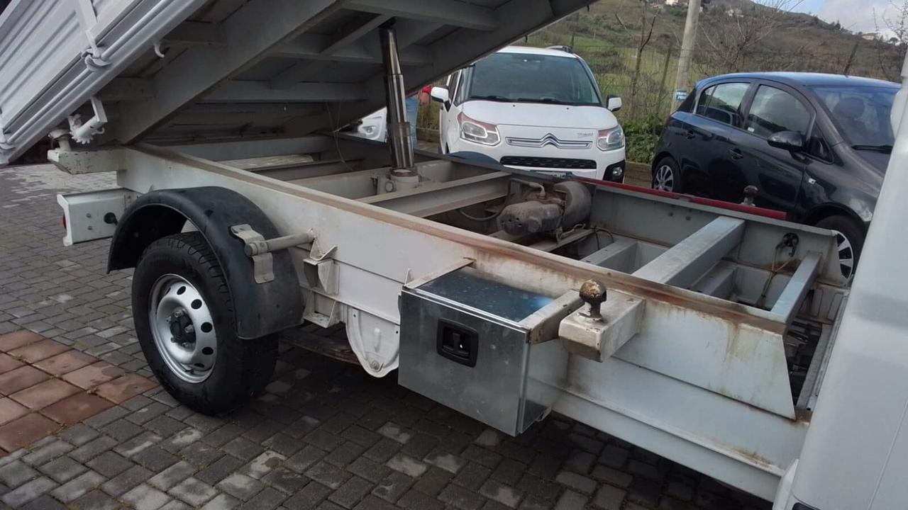 FIAT DUCATO MAXI RIBALTABILE TRILATERALE CON CASSONE RINFORZATO