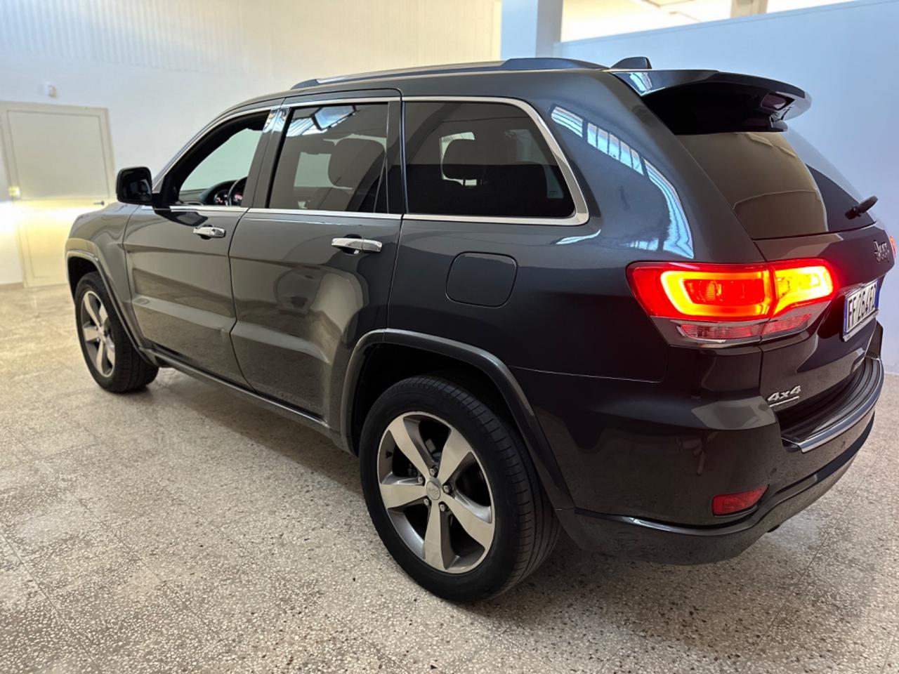 Jeep Grand Cherokee 3.0 V6 CRD 250 CVOverland