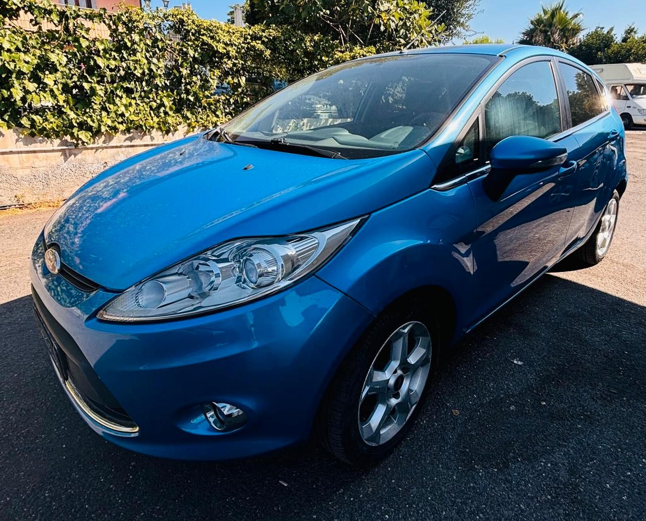 Ford Fiesta 1.6 TDCI 90CV 5porte DPF Titanium