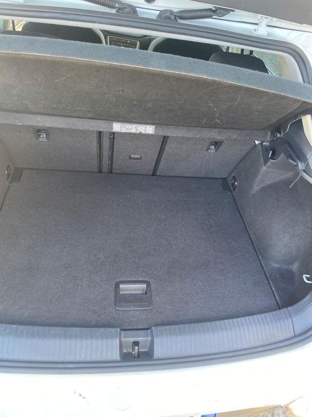 VOLKSWAGEN T-Roc 1.0 TSI 115 CV Style NEO PATENTATI