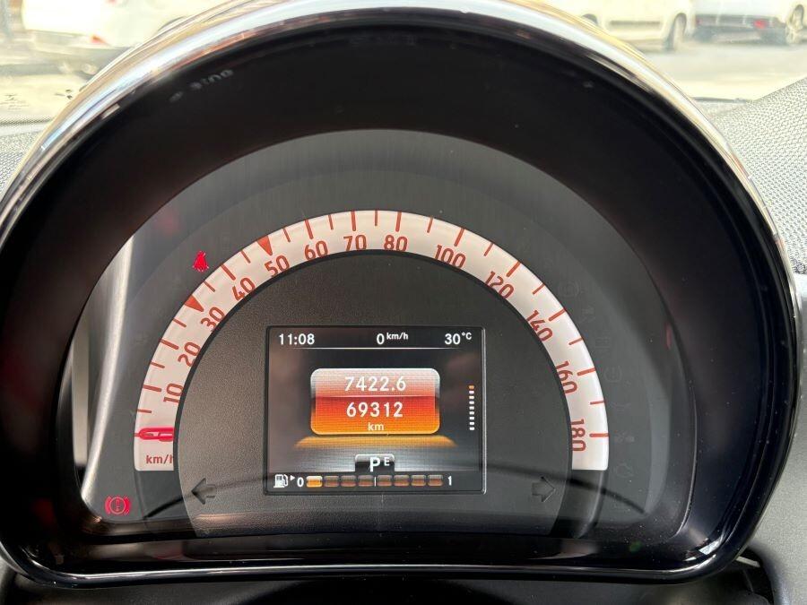 SMART FORFOUR 1.0 AUTOM PASSION CERTIFICATA NUOVA
