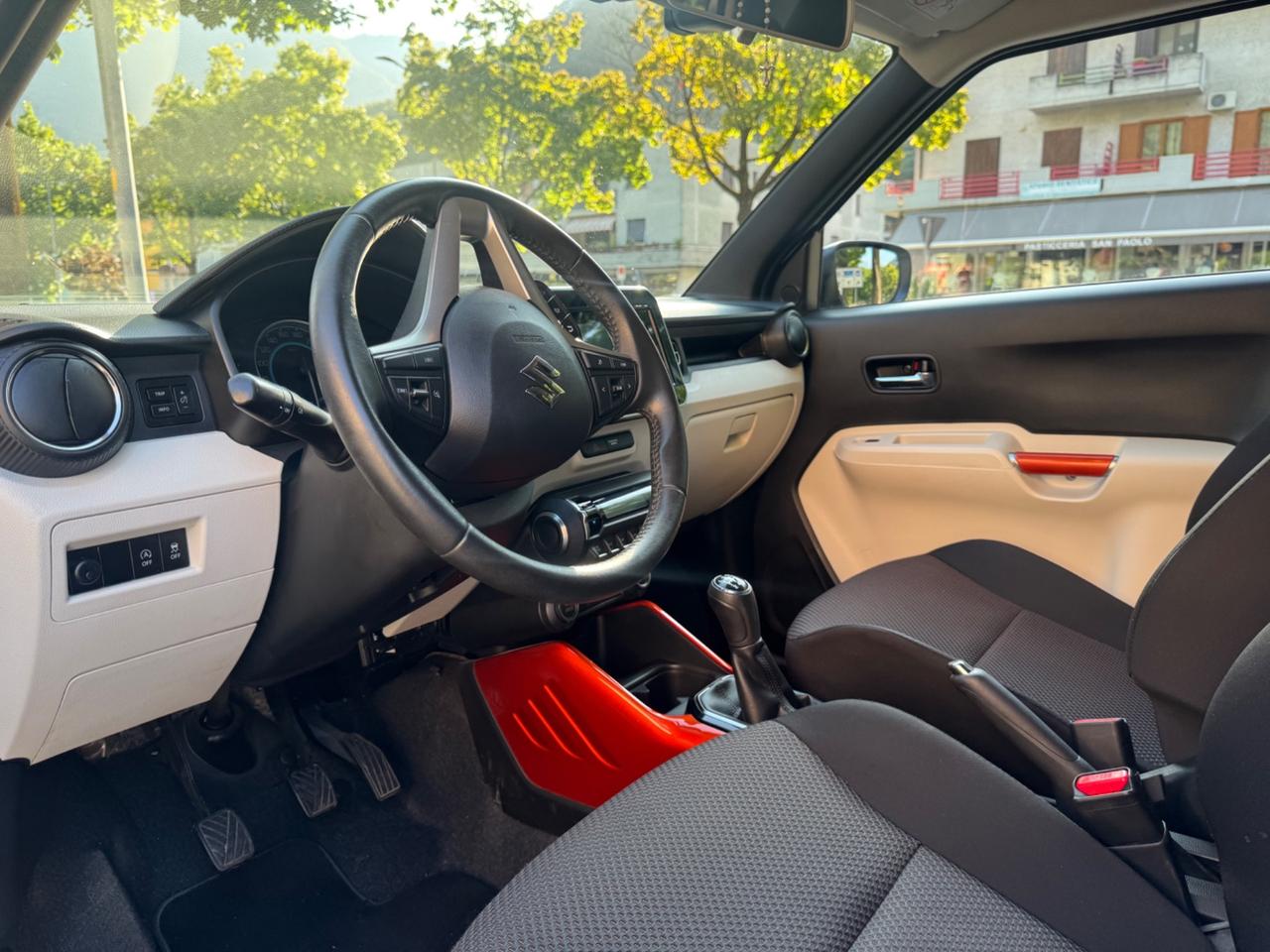 Suzuki Ignis 1.2 Hybrid 4WD All Grip iAdventure - FULL OPTIONAL - 4x4