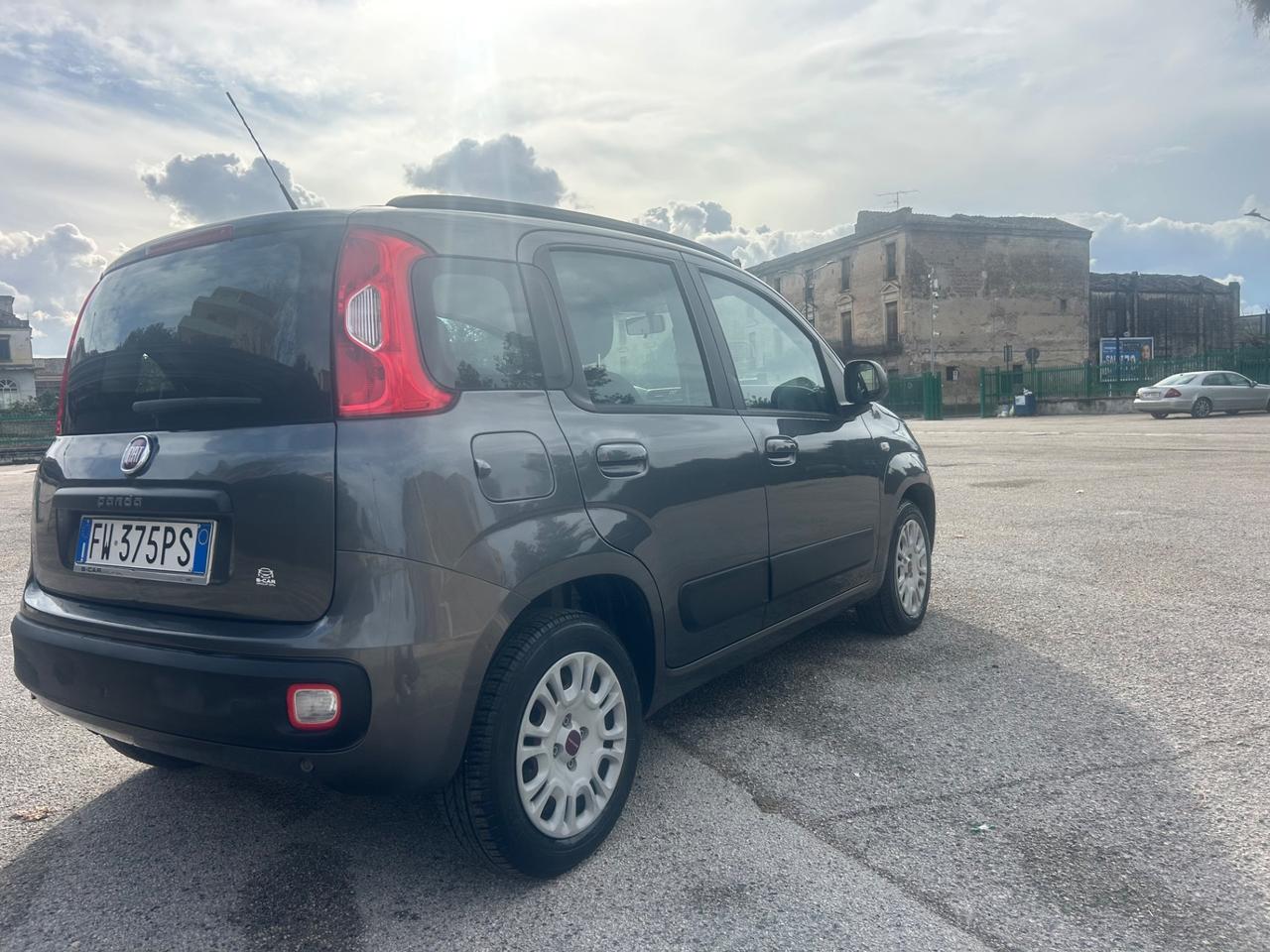 Fiat Panda 1.2 Connected by Wind