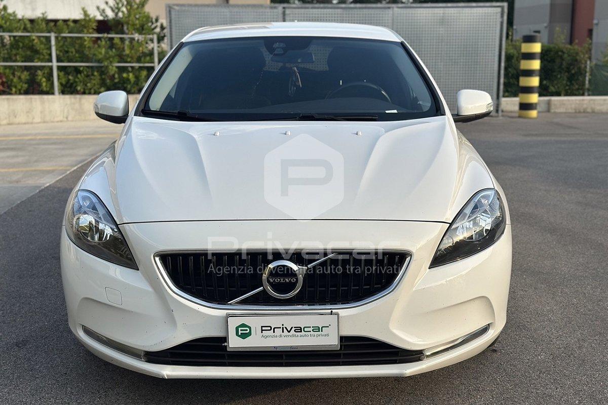 VOLVO V40 D2 Business