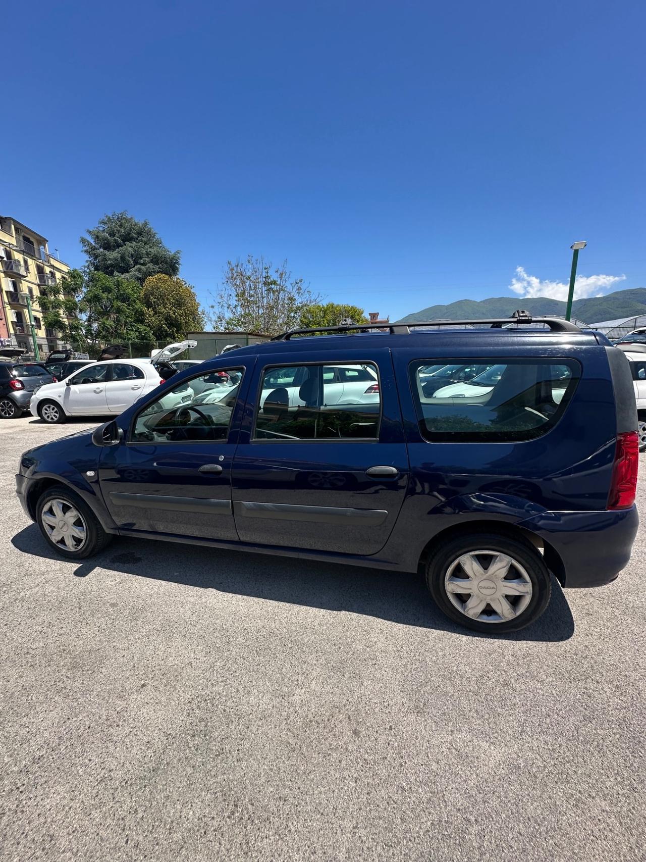 Dacia Logan MCV 1.6 90CV 5 posti Lauréate