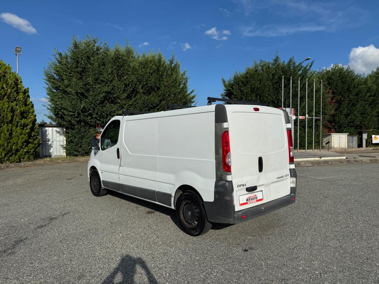 Opel VIVARO Passo lungo