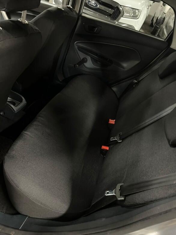 Ford Fiesta 1.4 TDCi 90cv Neopatentati