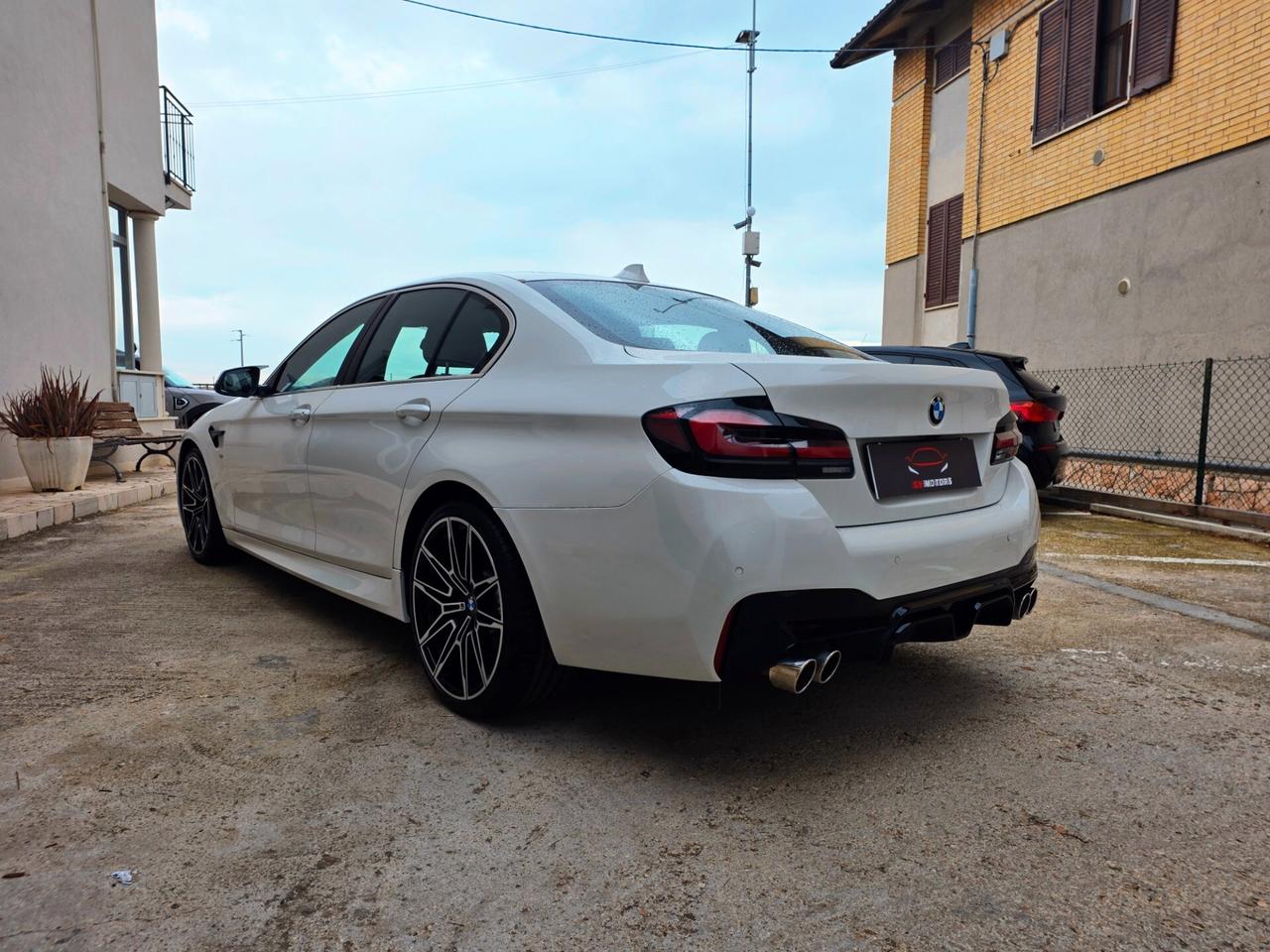Bmw 520d F10 - LOOK M5 G30 Conversione Completa