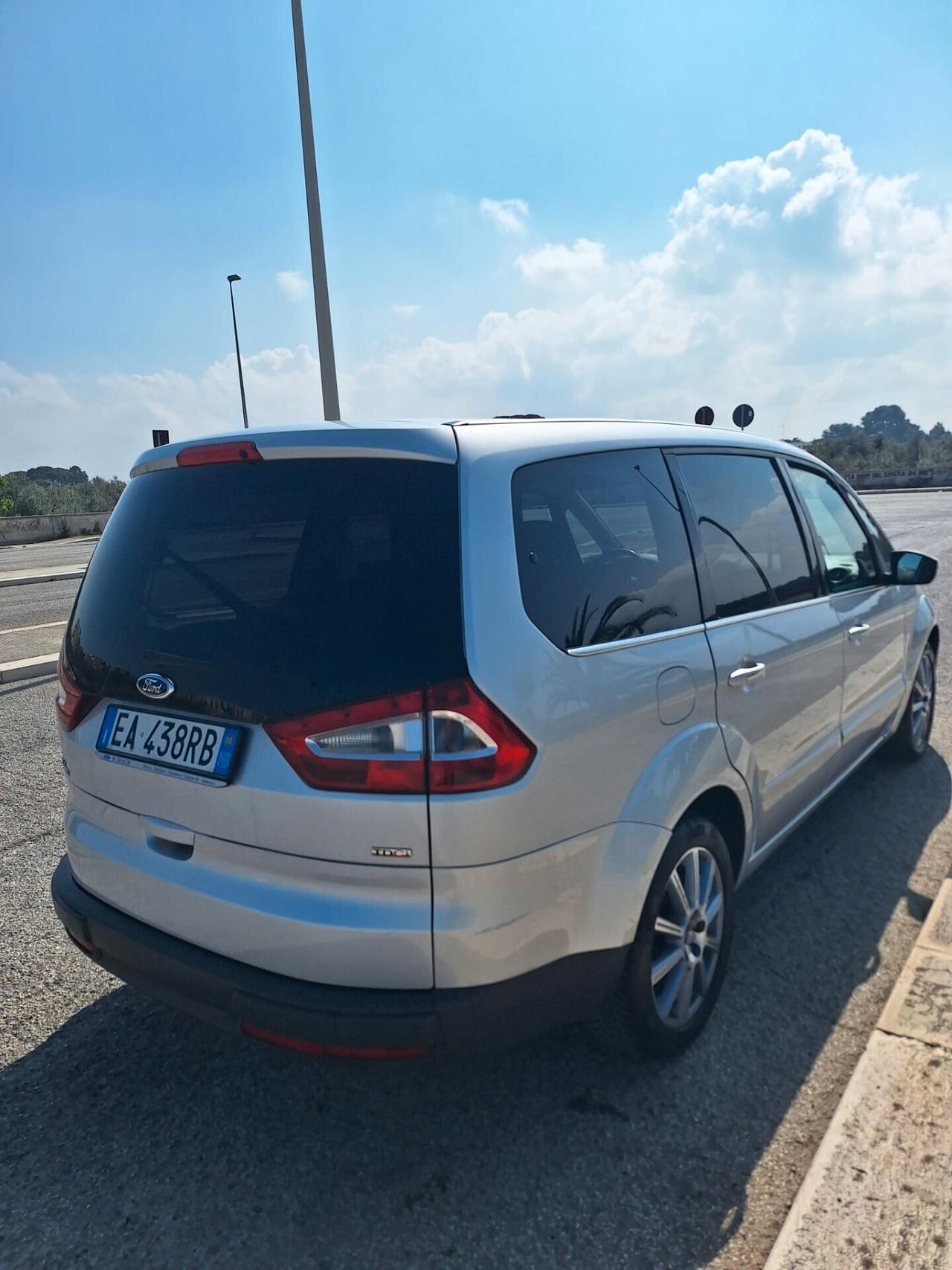 Ford Galaxy 2.0 TDCi 140CV Titanium - 2010