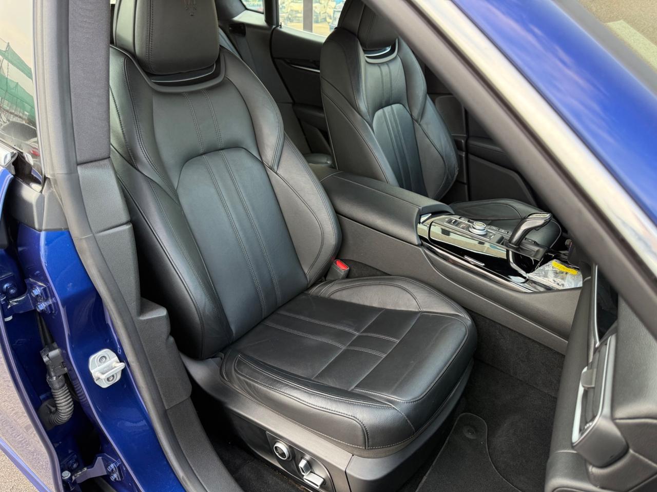Maserati Levante 3.0 350 CV V6 AWD Gransport