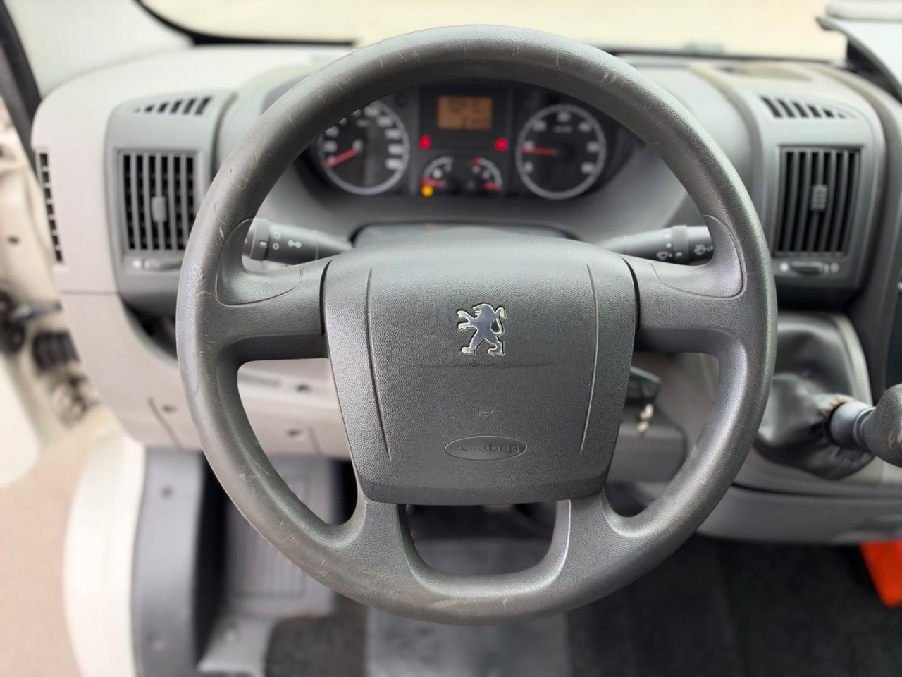 Peugeot Boxer 333 2.2 HDI 120 PC-TN Isotermico