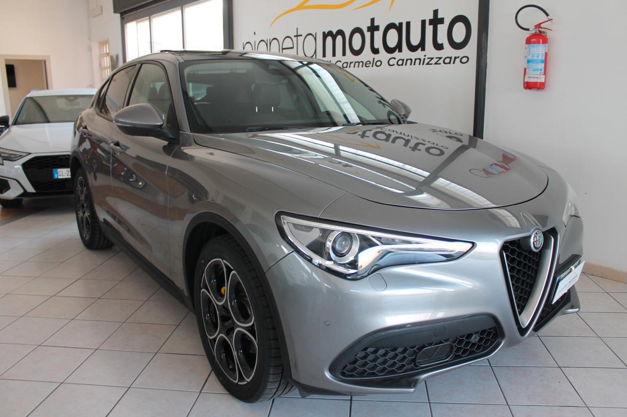 Alfa Romeo Stelvio 2.2 Turbodiesel 160 CV AT8 RWD Sport-Tech