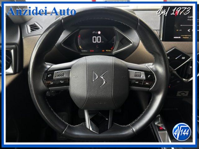 DS AUTOMOBILES DS 3 Crossback BlueHDi 100 So Chic