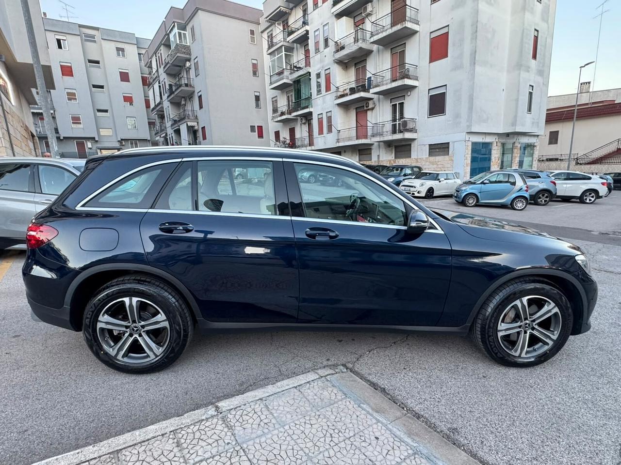Mercedes-benz GLC 220 d 4Matic Executive * Navi * Pelle * Garantita 12 Mesi