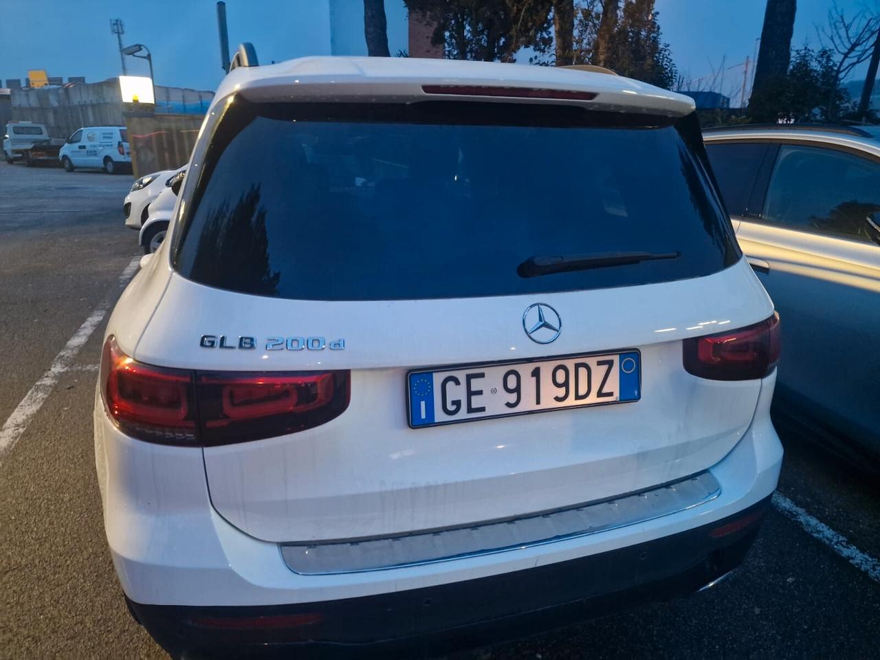 Mercedes-benz GLB 200 d Automatic Sport