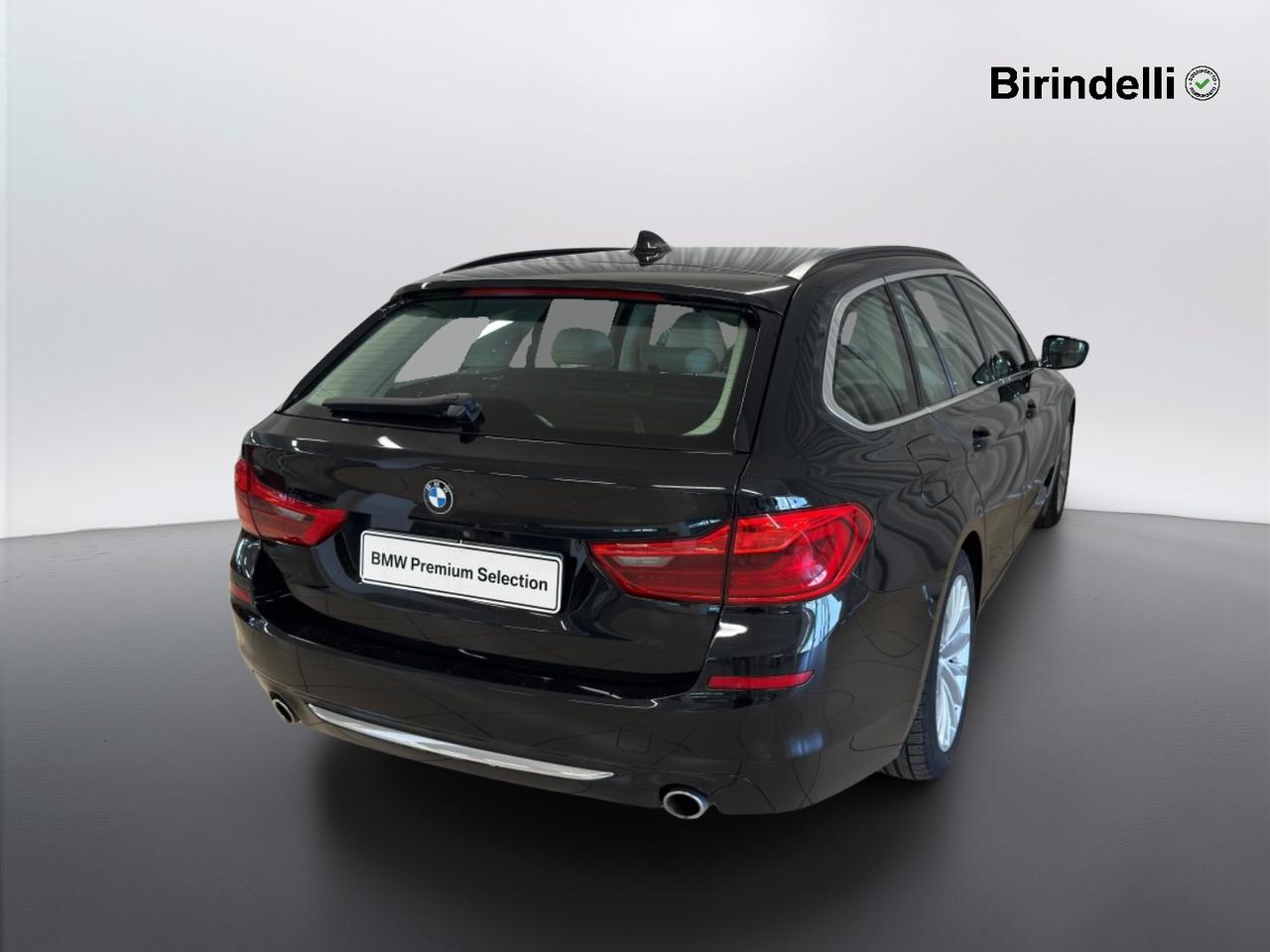BMW Serie 5(G30/31/F90) - 518d Touring Luxury
