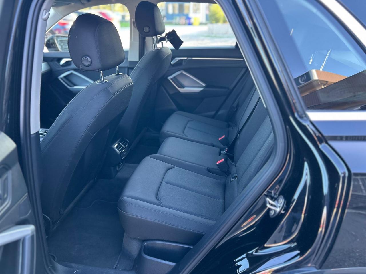 Audi Q3 Business Advanced 2.0 40 TFSI #7665