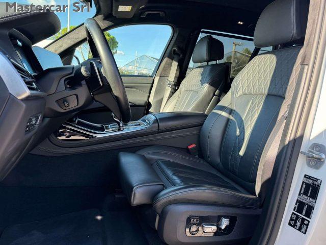 BMW X7 G07 xdrive30d auto 6 posti INDIVIDUAL - GD363BH