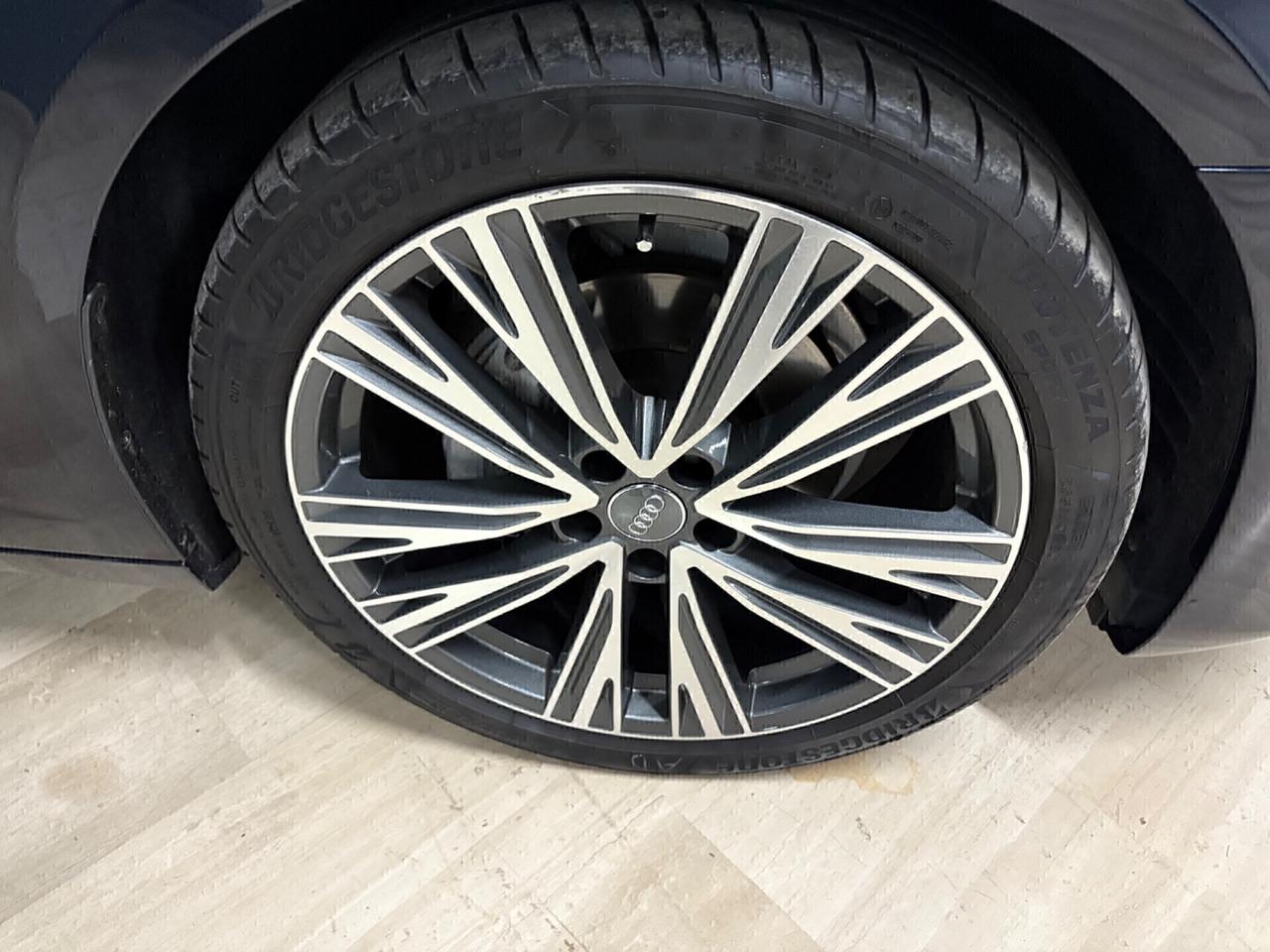 Audi A6 Avant 40 2.0 TDI 204cv S tronic