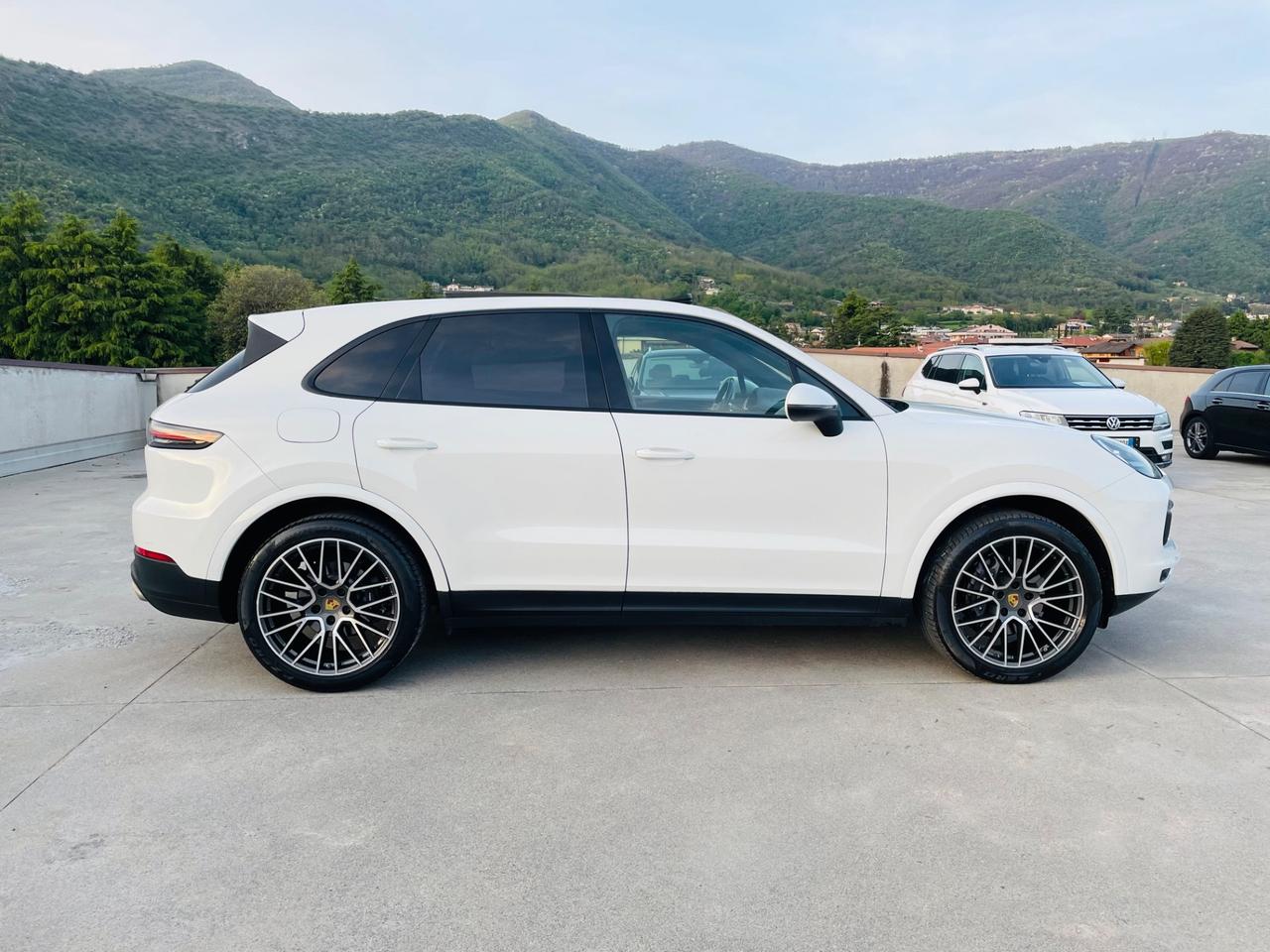 Porsche Cayenne 3.0 V6