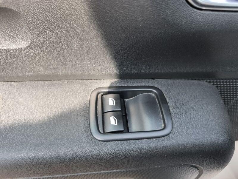 Citroën C3 III 2017 1.2 puretech Feel s&s 83cv neopatentati my18