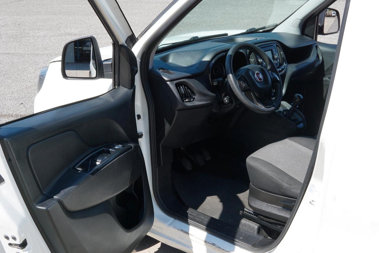 Fiat doblo benzina e metano 2019