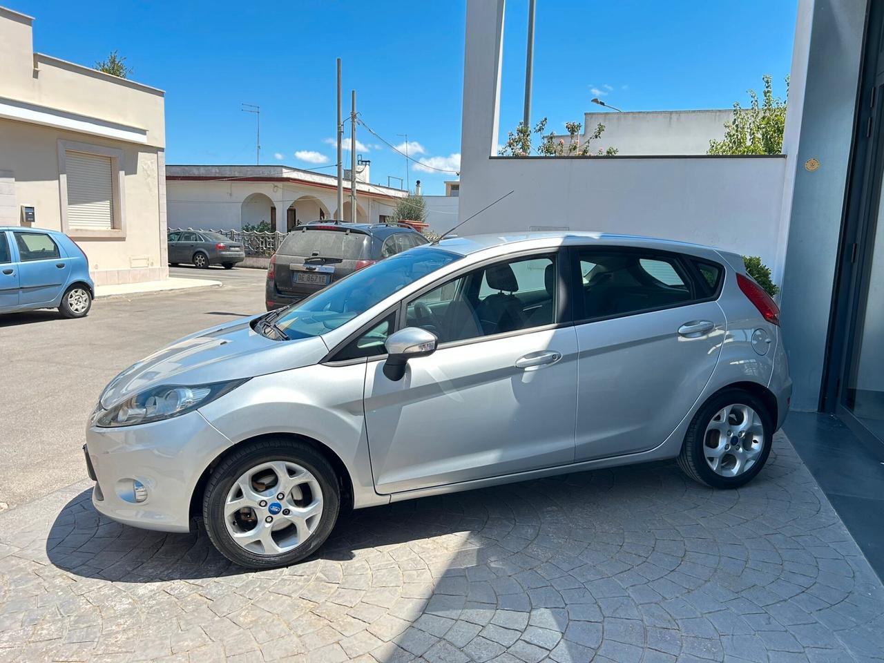 Ford Fiesta 1.4 TDCi 70Cv 5P TITANIUM - 2012