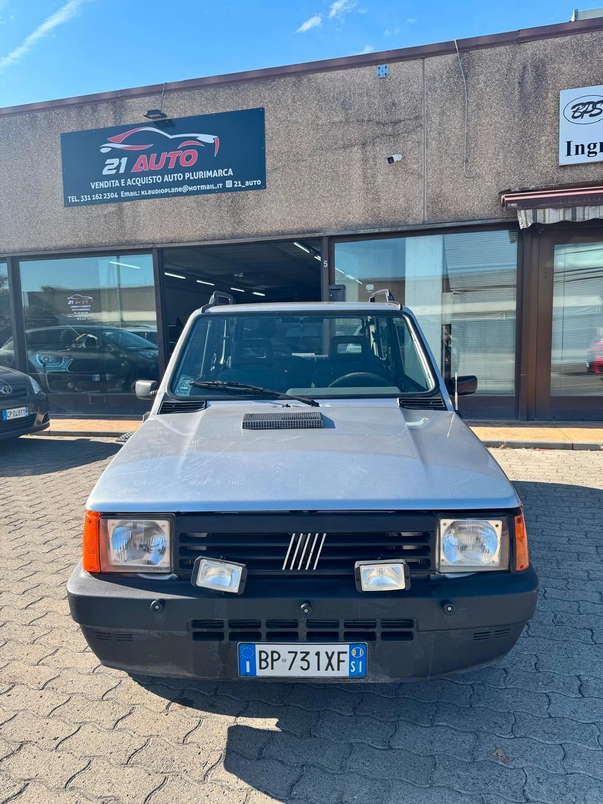 Fiat Panda 900 i.e. cat