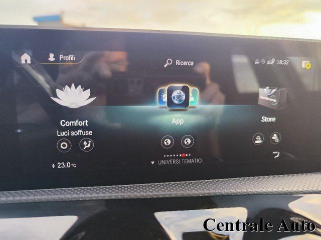 MERCEDES-BENZ A 200 Automatic Premium