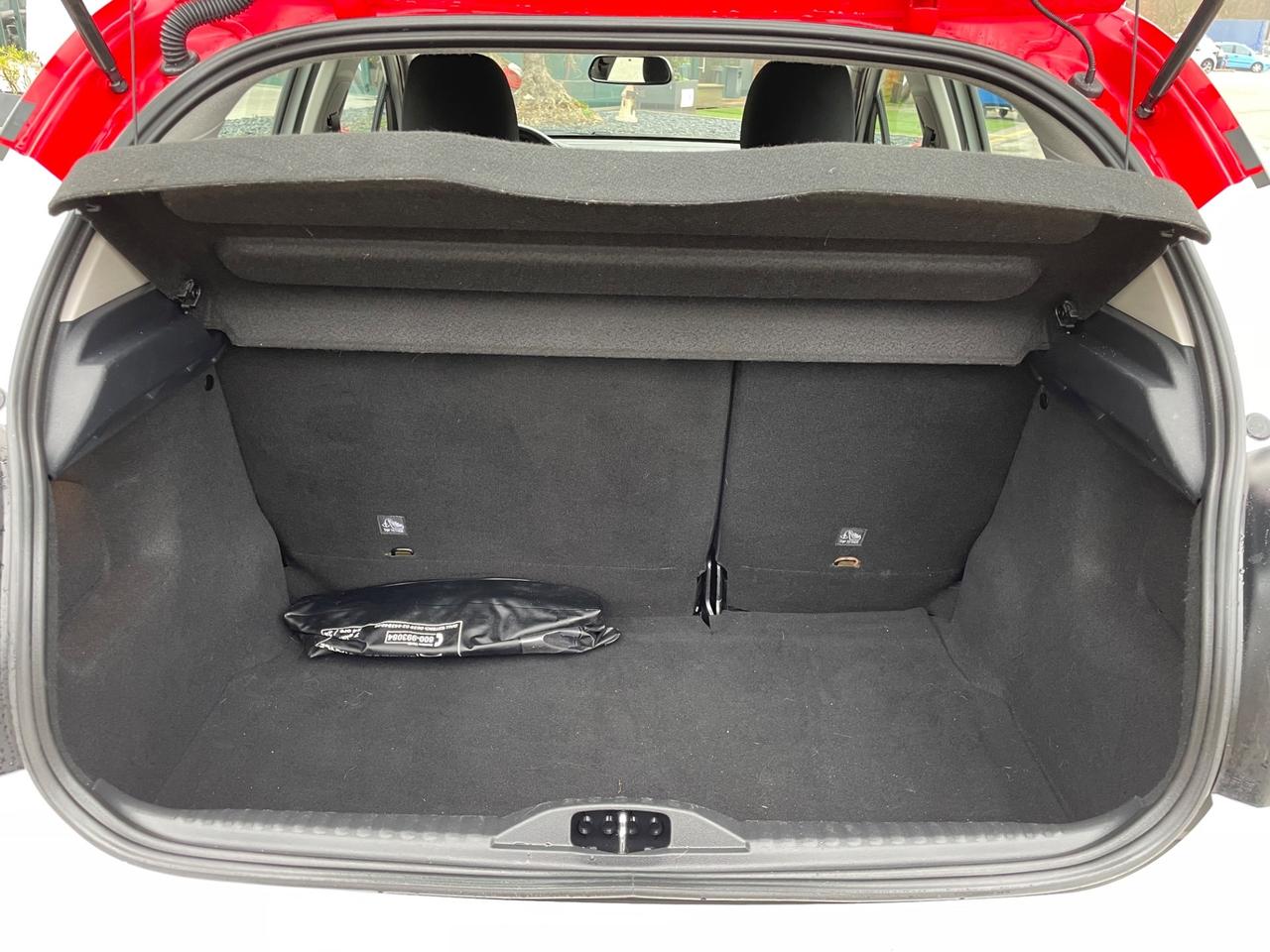 Citroen C3 PureTech 82 Shine *Neo patentati *