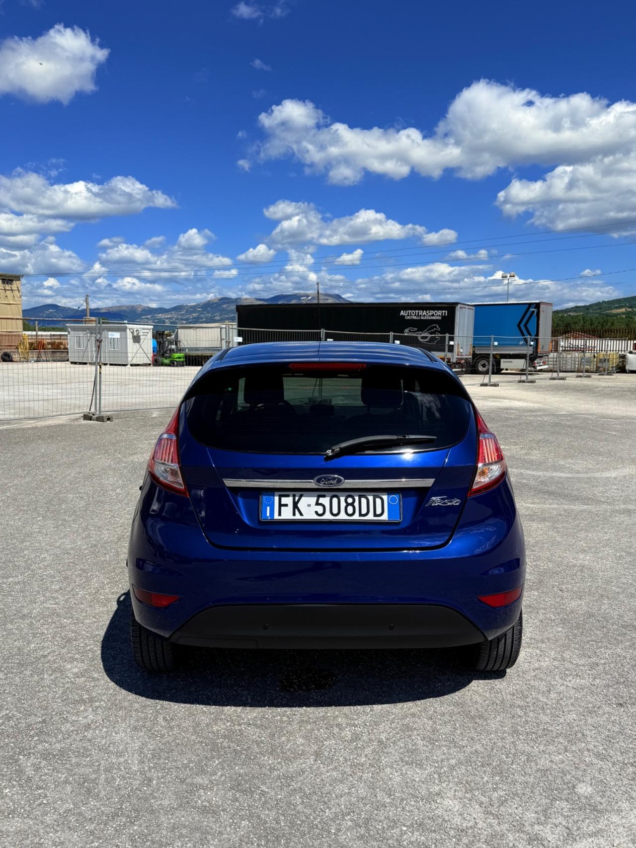 Ford Fiesta 1.4 5 porte Bz.- GPL Black & White Edition
